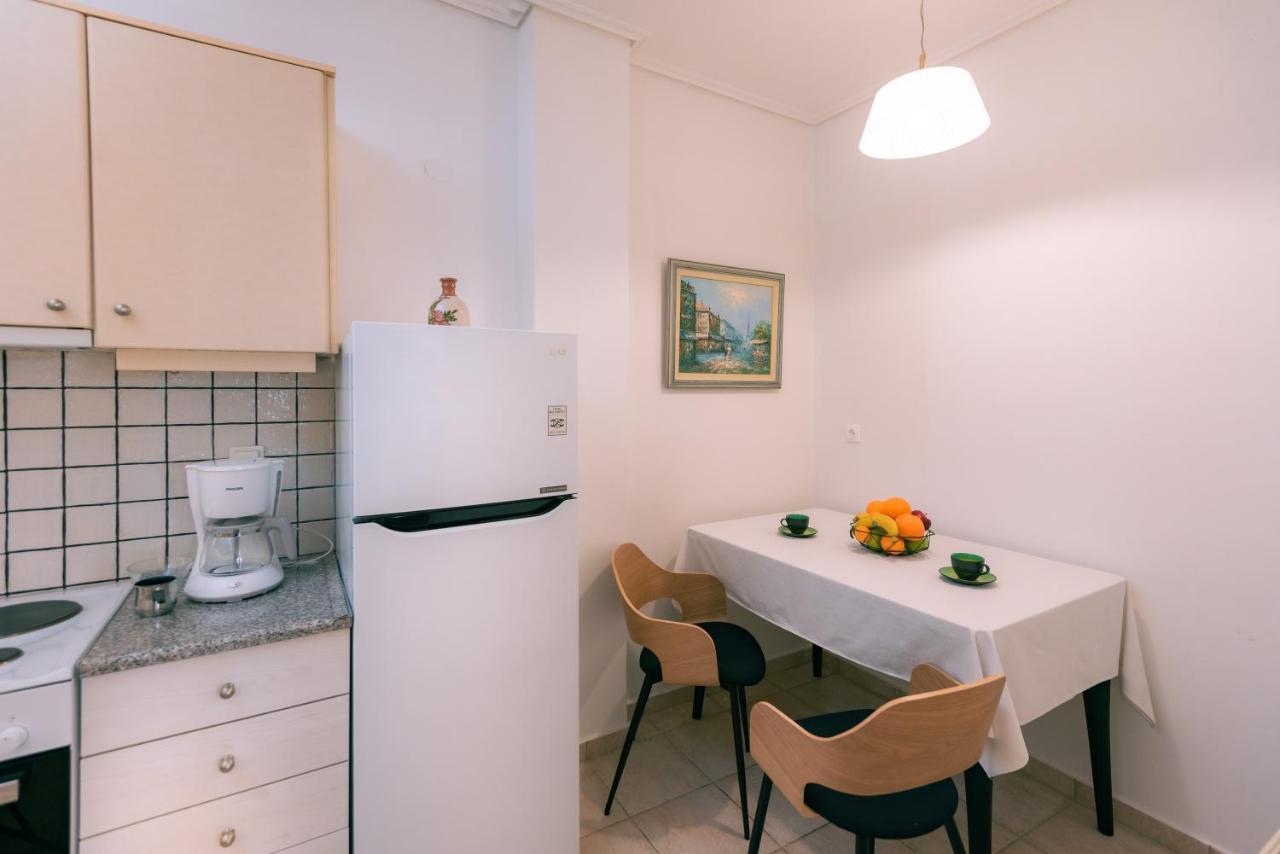 Georgia'S Holiday Apartment With Amazing Sea View Porto Rafti Exterior photo